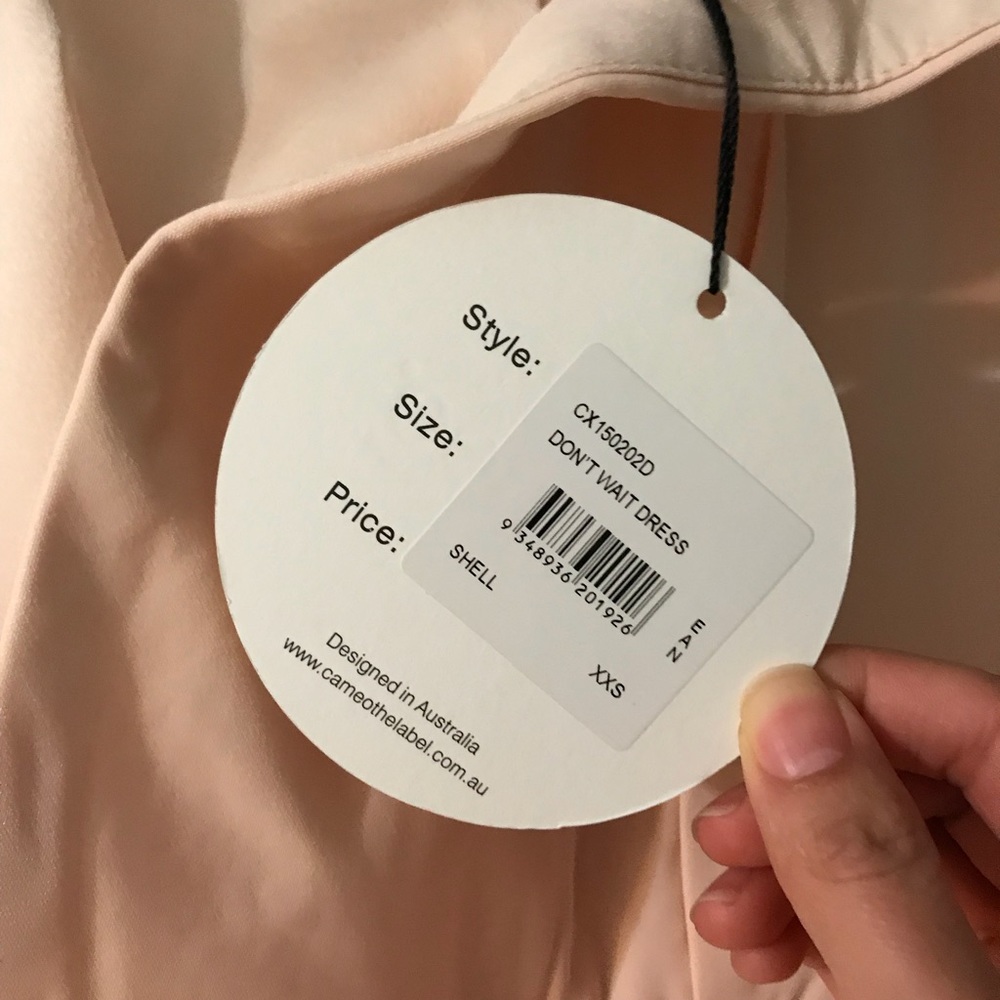 C/MEO DON’T WAIT DRESS - Picture 2 of 2